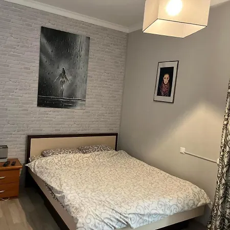 Hostel Bulevard Stefan Cel Mare 64-11