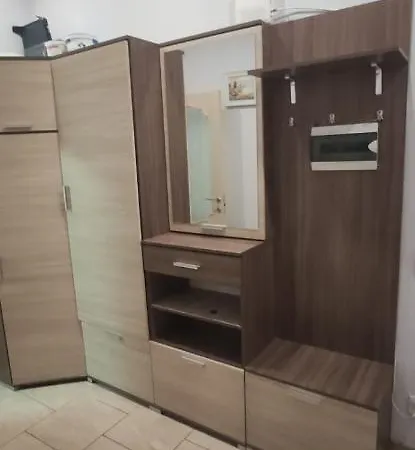 Bulevard Stefan Cel Mare 64-11 * Chişinǎu